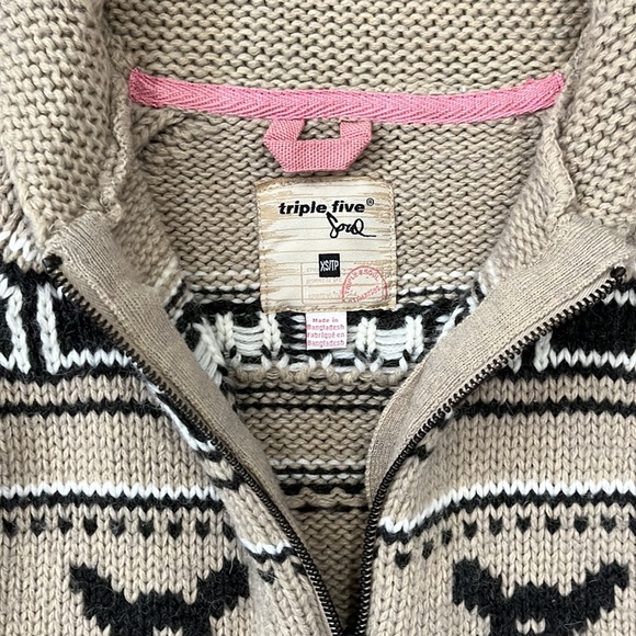 Triple Five Soul | Cardigan - Picture 3 of 6